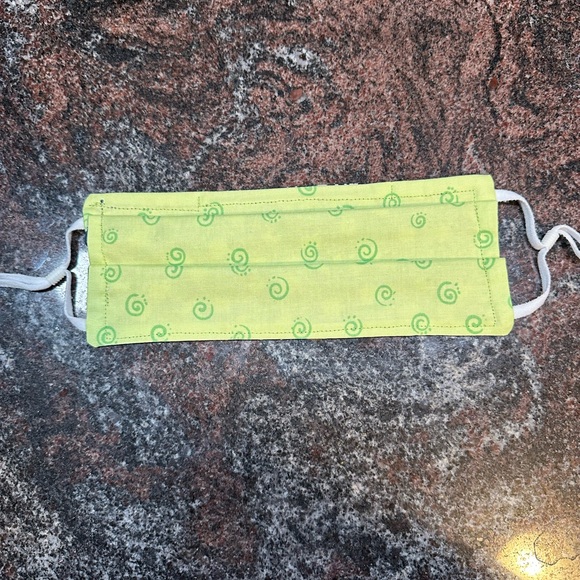 Handmade reusable face mask- adult size - Picture 3 of 3